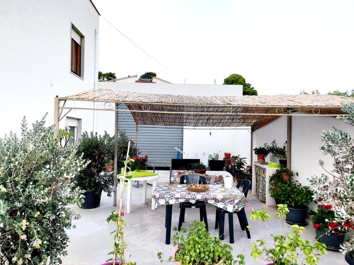 Apartamento Sole E Fiori Di Sicilia Valderice Exterior foto