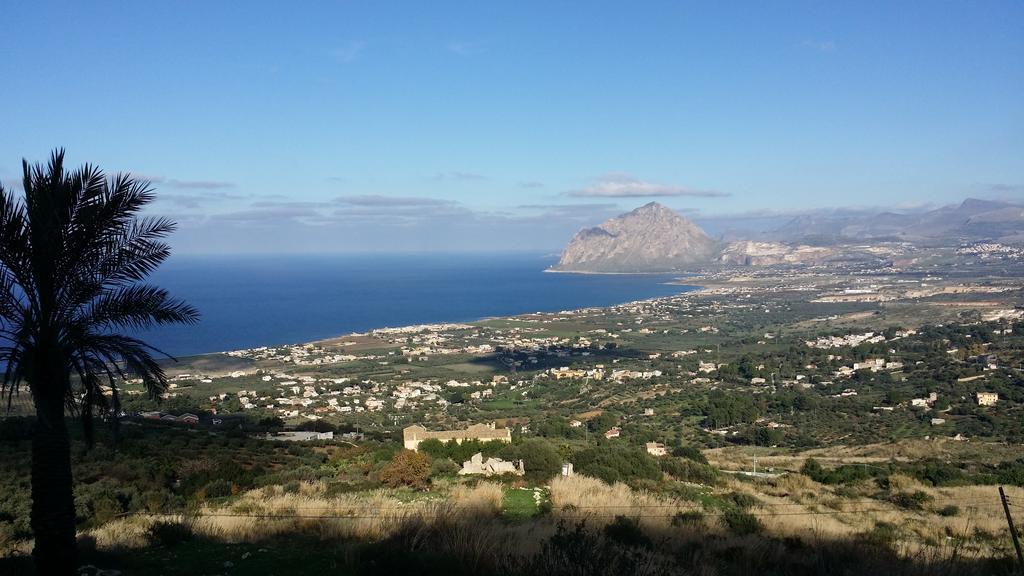 Apartamento Sole E Fiori Di Sicilia Valderice Exterior foto